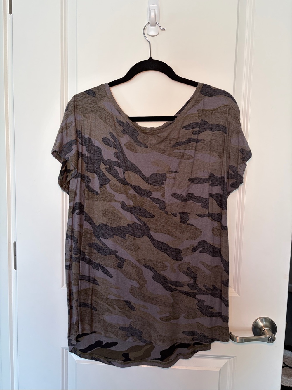 Fringe Back Olive and Gray Camo Tee